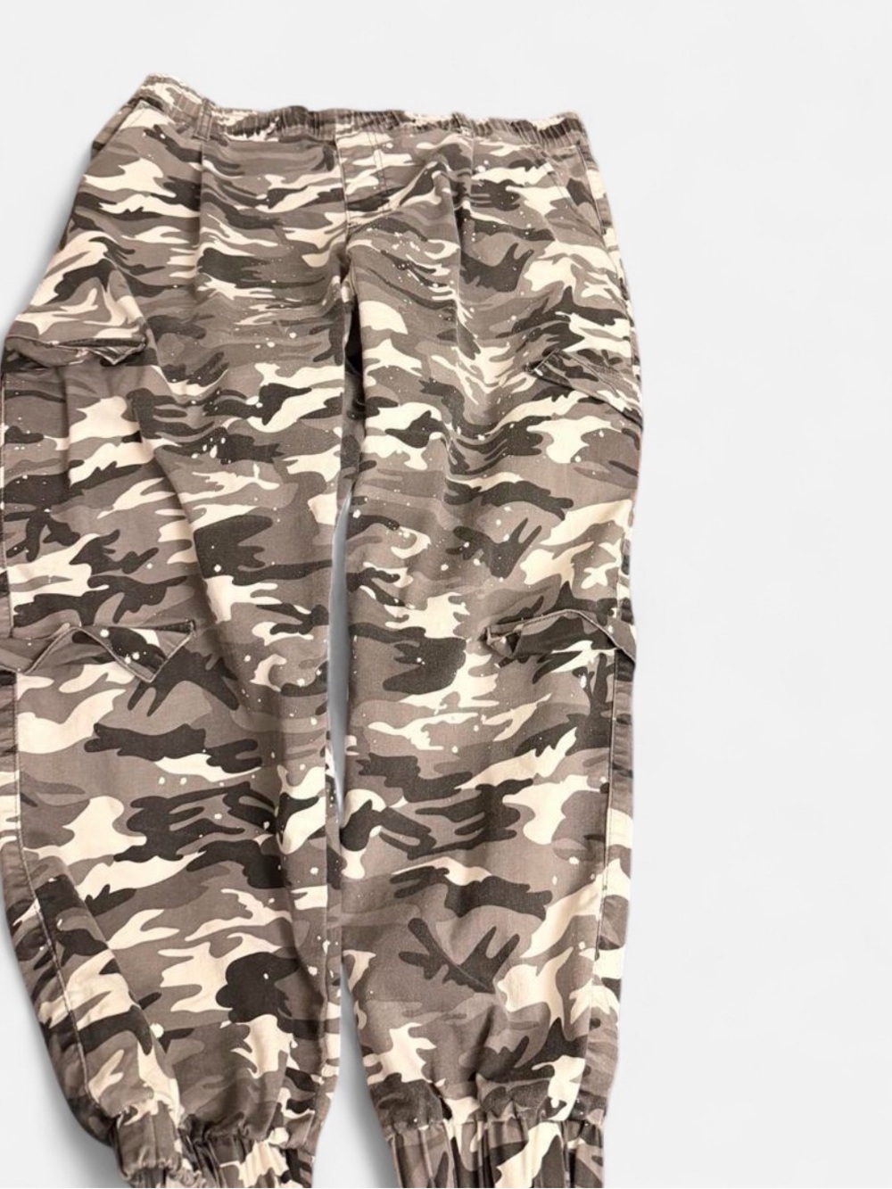 ✨ V.I.P. Gray Camo Cargo Jogger Pants – Size 23/24